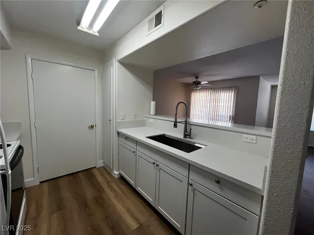 $1,495 | 2300 East Silverado Ranch Boulevard, Unit 1158, Las Vegas, NV 89123