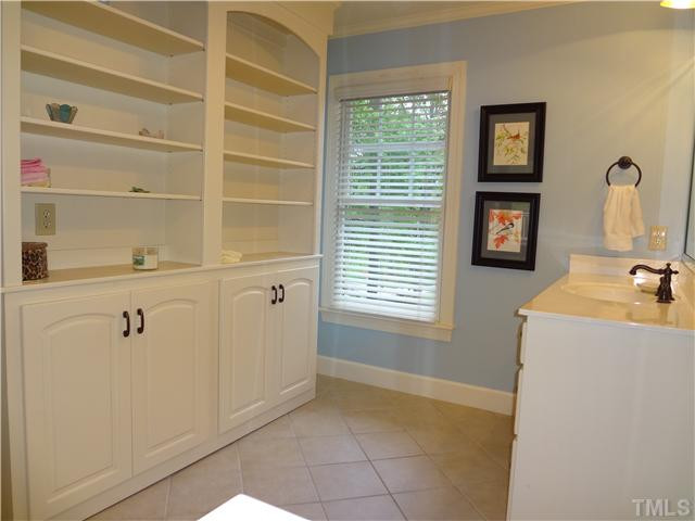 1604 Hunting Ridge Road Raleigh, NC 27615 - Photo 13 of 25 Master Bath/Spa