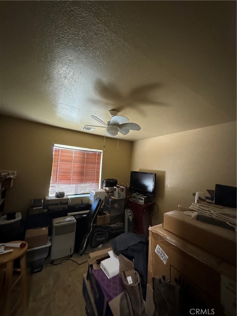 12780 Hacienda Road Phelan, CA 92371 - Photo 11 of 17