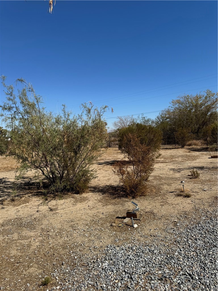 12780 Hacienda Road Phelan, CA 92371 - Photo 17 of 17