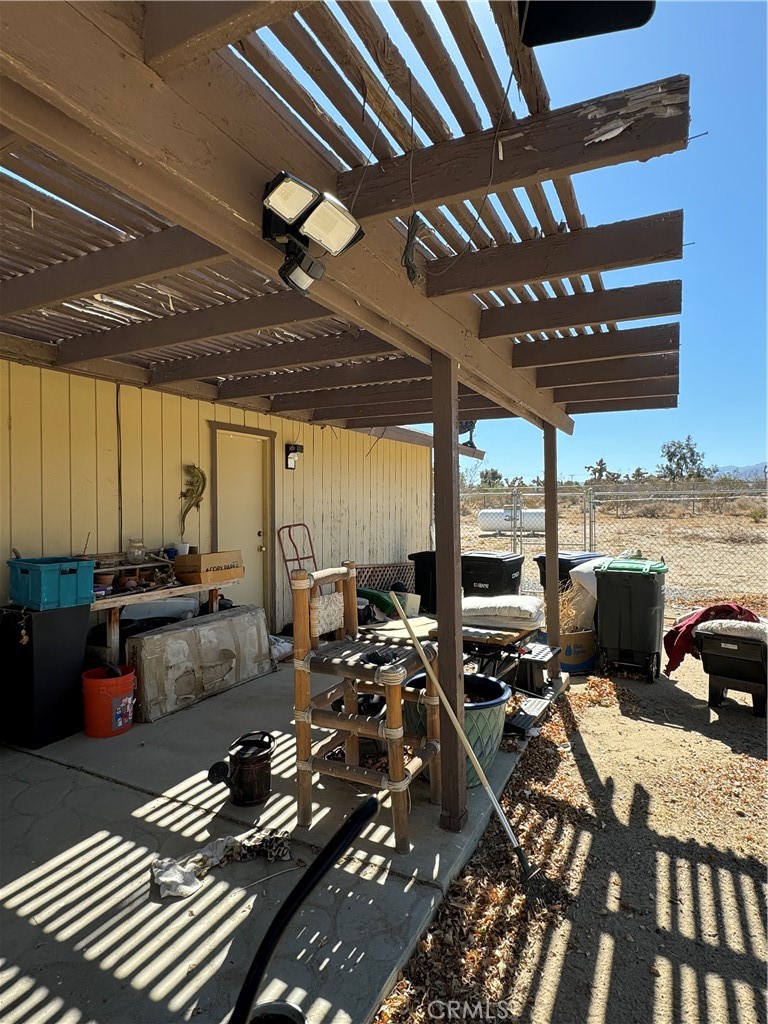 12780 Hacienda Road Phelan, CA 92371 - Photo 4 of 17