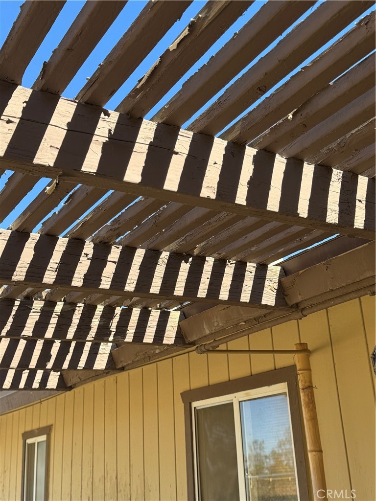 12780 Hacienda Road Phelan, CA 92371 - Photo 7 of 17