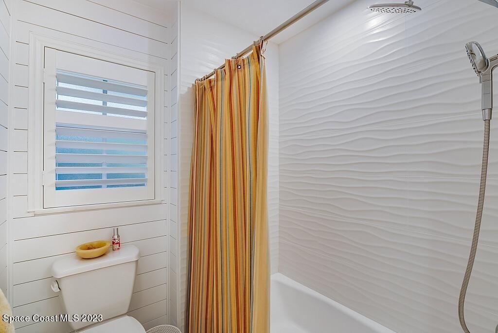 4307 2nd Square Southwest Vero Beach, FL 32968 - Photo 11 of 46 4307-2nd-Sq-SW-035-1024