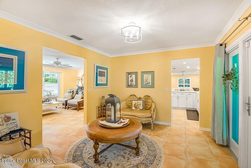 4307 2nd Square Southwest Vero Beach, FL 32968 - Photo 16 of 46 4307-2nd-Sq-SW-015-1024