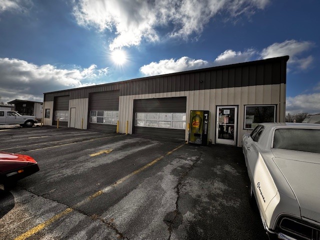 1773 Bypass Road Winchester, TN 37398 - Photo 1 of 8 Gallery Image 1