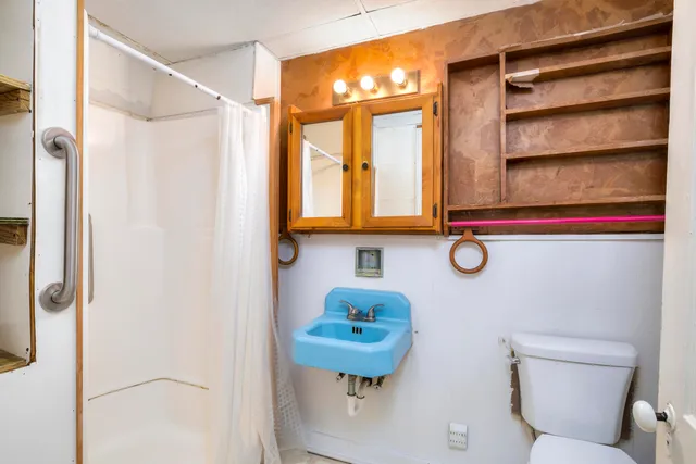 $169,900 | 227 North Church Street, Manning, SC 29102