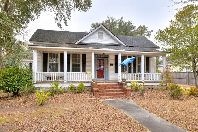 $169,900 | 227 North Church Street, Manning, SC 29102