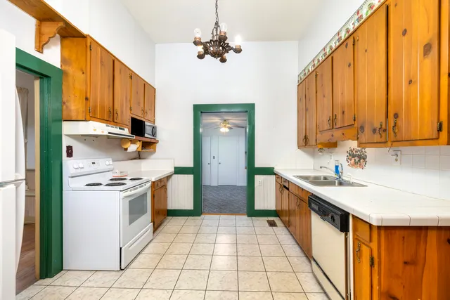 $169,900 | 227 North Church Street, Manning, SC 29102