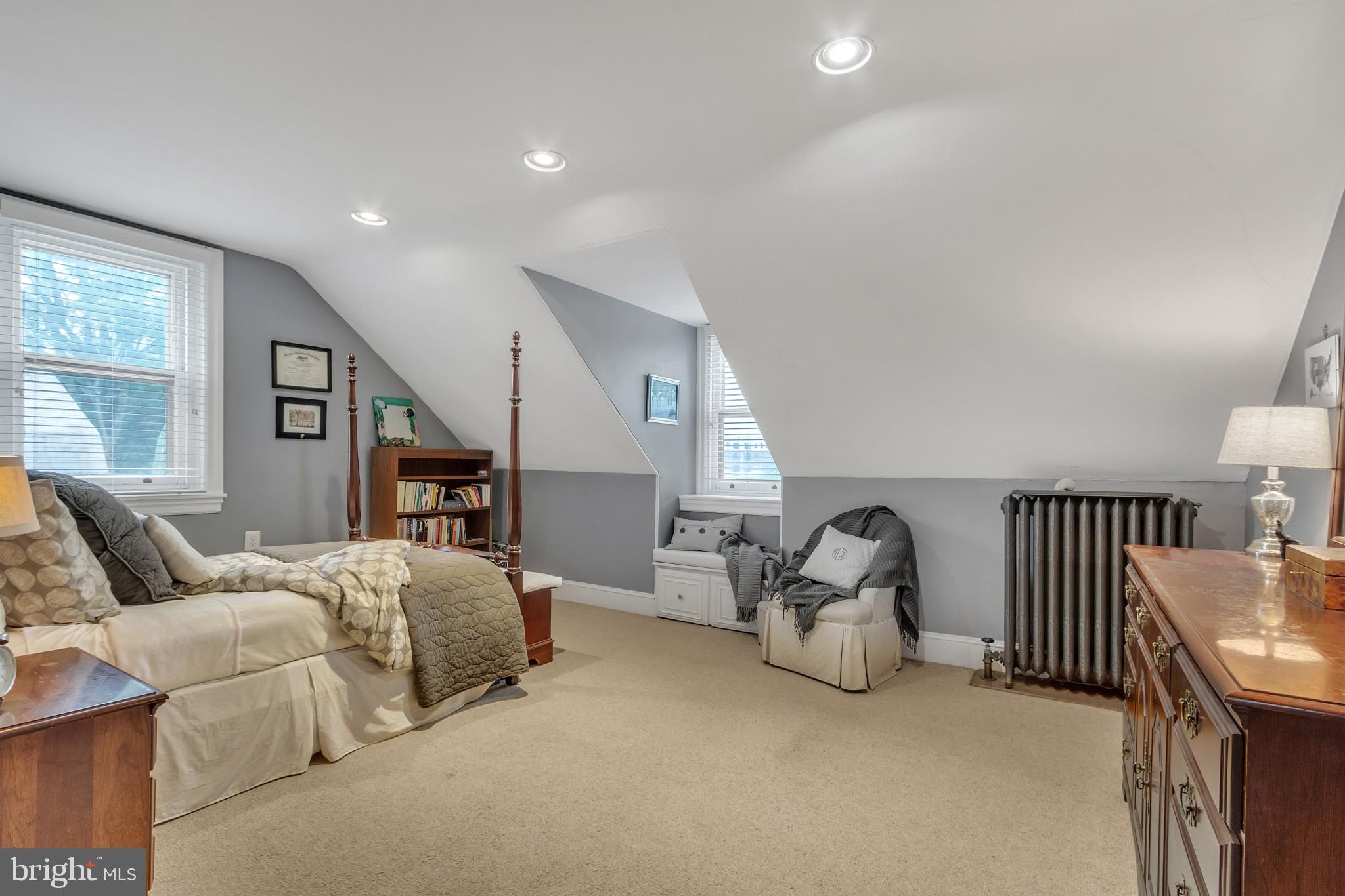 614 Washington Lane Jenkintown, PA 19046 - Photo 29 of 41 3rd Floor Bedroom 2