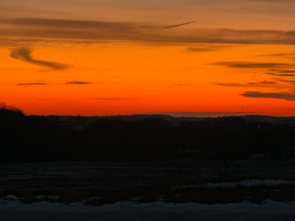 2552 Clearcreek Road Southwest Lancaster, OH 43130 - Photo 73 of 84 sunset