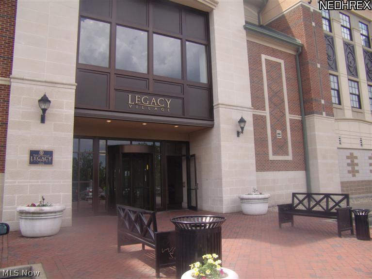 5958 Maplewood Road Cleveland, OH 44124 - Photo 24 of 24 Minutes to Shopping and Dining at Legacy Village, Check out the free week-end entertainment at the band stand.