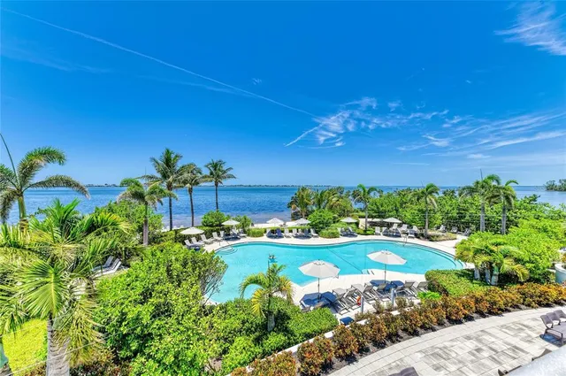 $1,300,000 | 295 Compass Point Drive, Unit 202, Bradenton, FL 34209