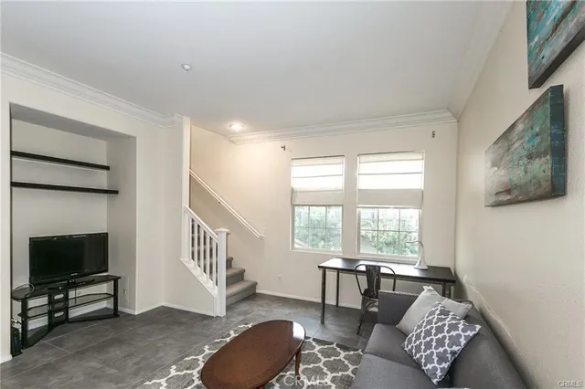 $4,000 | 46 Vintage, Irvine, CA 92620