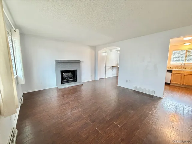 $2,595 | 13091 Acres Green Drive, Lone Tree, CO 80124