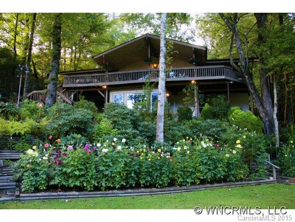 193 Island Point Road Lake Toxaway, NC 28747 - Photo 10 of 24 Gallery Image 10