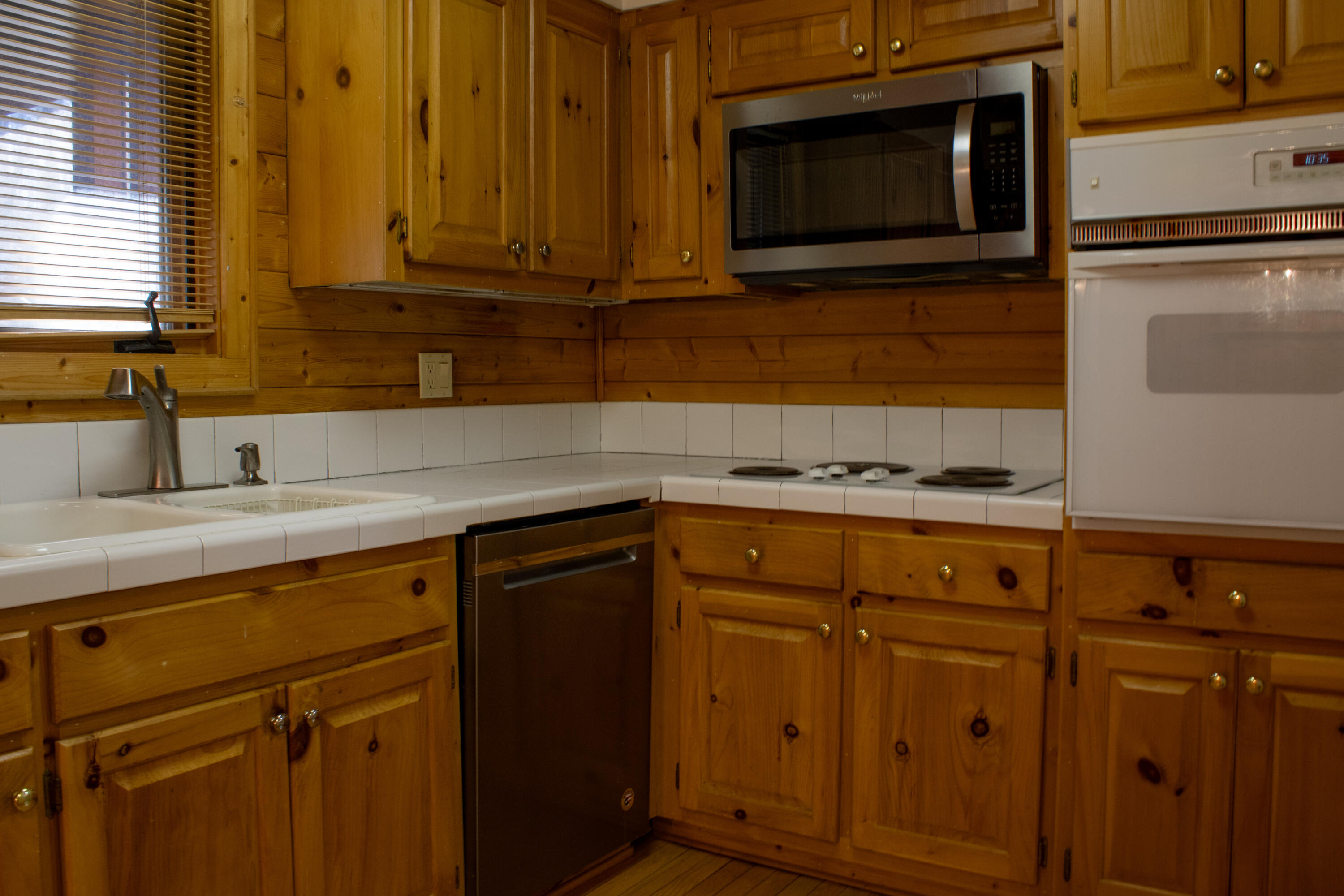 923 South Burnt Mill Road LaFayette, GA 30728 - Photo 10 of 41 Kithen