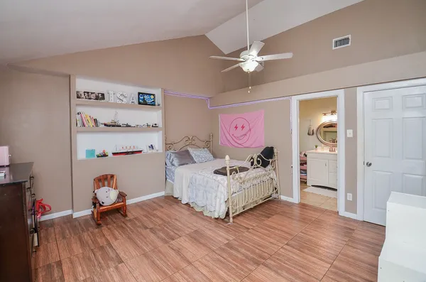 $420,000 | 24501 Donegal Street, Hempstead, TX 77445