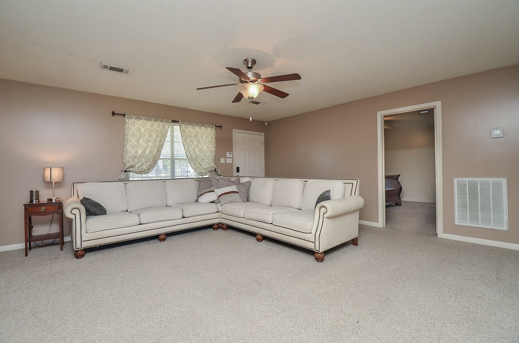 24501 Donegal Street Hempstead, TX 77445 - Photo 4 of 35