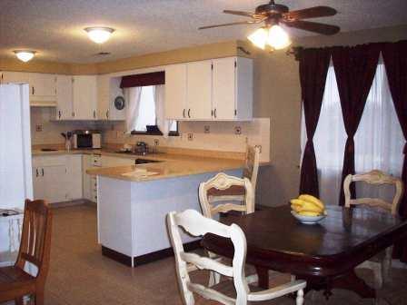 18800 Saddleback Ridge Road Cottonwood, CA 96022 - Photo 3 of 9 Kitchen