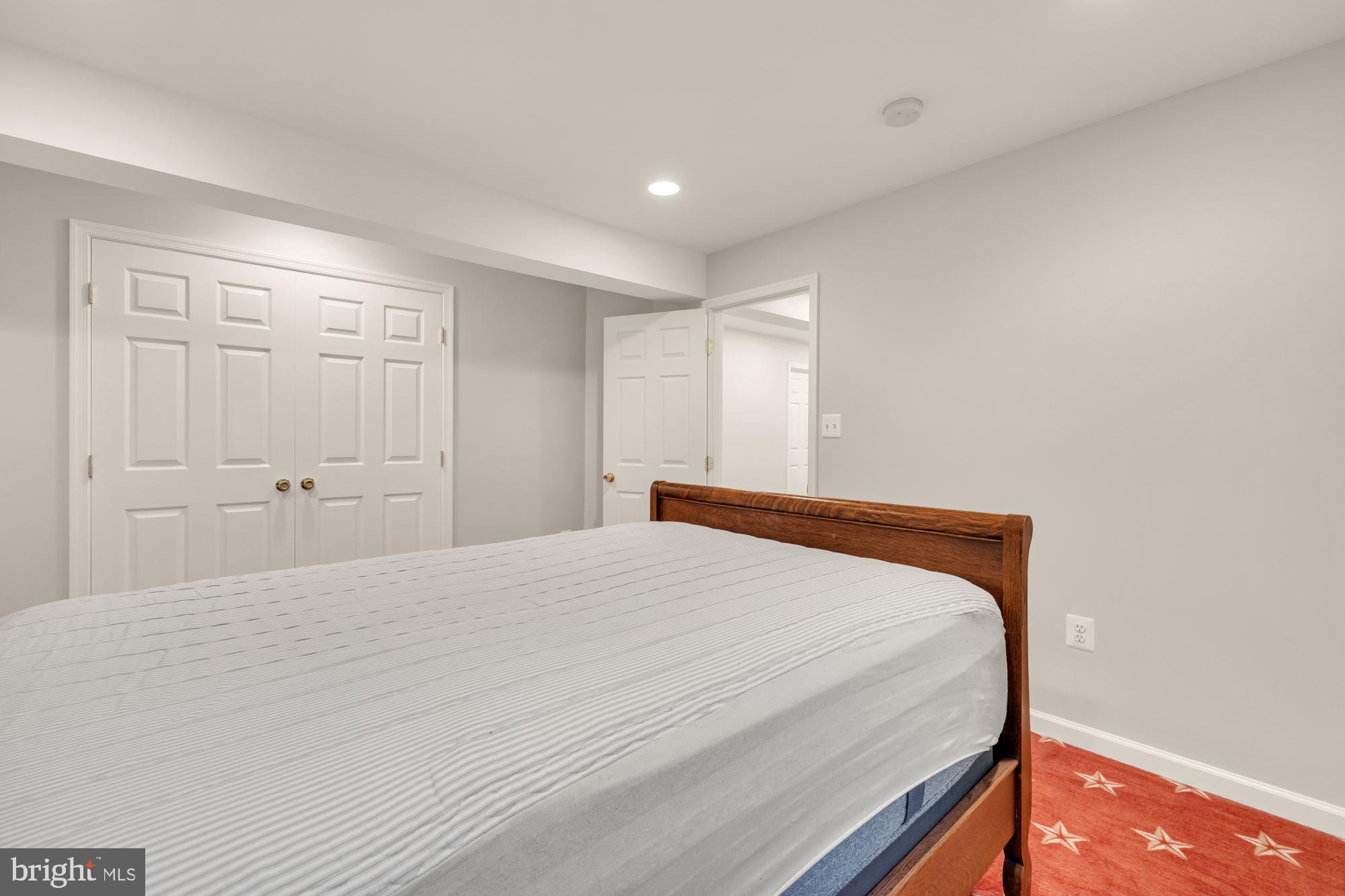 8705 Bells Mill Road Potomac, MD 20854 - Photo 42 of 56