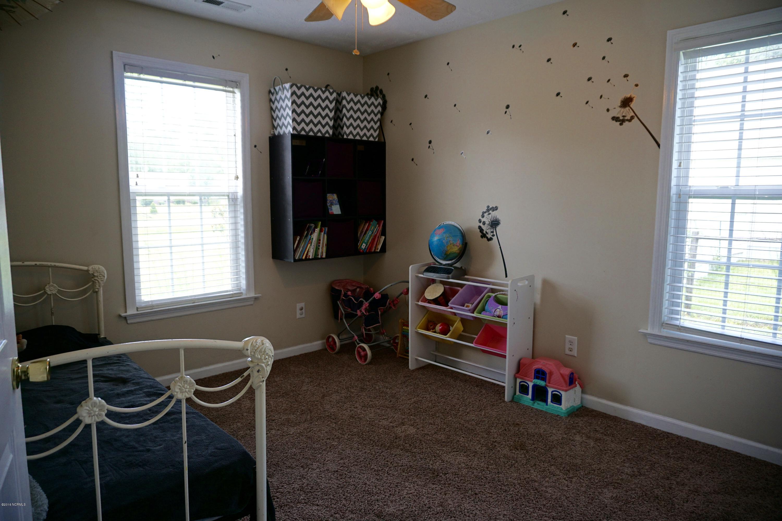 299 Fire Tower Road Richlands, NC 28574 - Photo 26 of 47 DSC02068