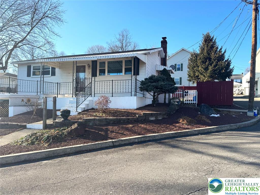 9 Jewel Street Roseto, PA 18013 - Photo 5 of 25 a front view of house with yard