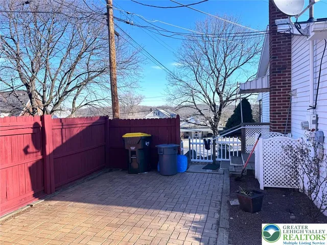 $2,200 | 9 Jewel Street, Roseto, PA 18013