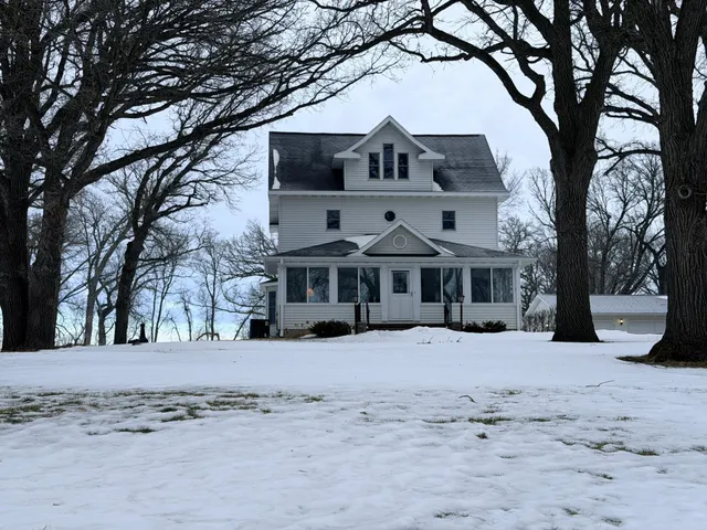 $599,900 | 17024 County Road 5, Hoffman, MN 56339