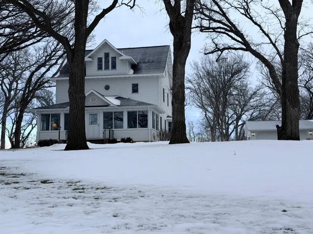 $599,900 | 17024 County Road 5, Hoffman, MN 56339