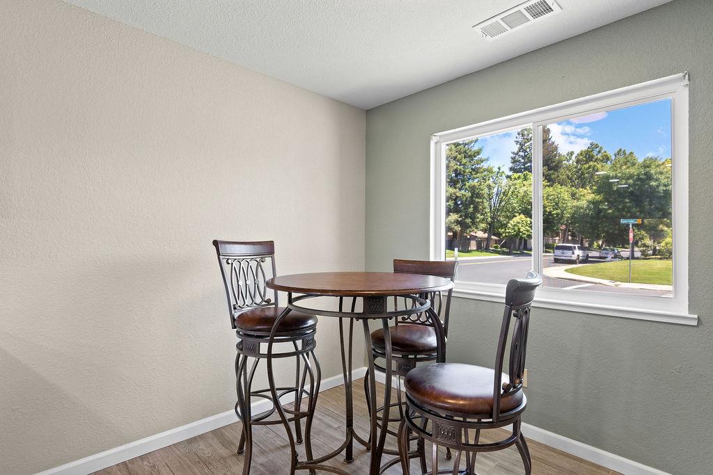 3945 Sparrow Court Modesto, CA 95356 - Photo 6 of 29