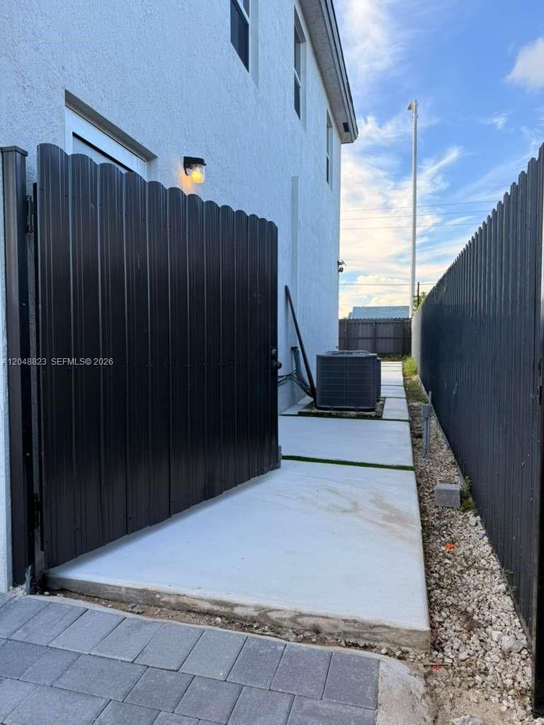 13623 Southwest 184th Street Miami, FL 33177 - Photo 14 of 47