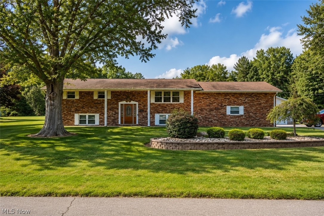 550 Emmaus Road Belpre, OH 45714 - Photo 1 of 42