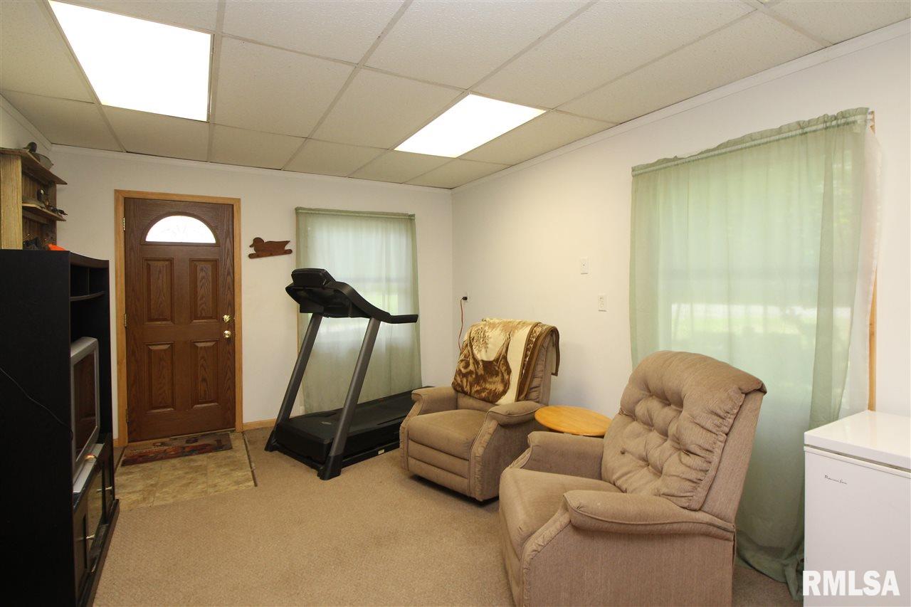229 Mile Tree Road East Peoria, IL 61611 - Photo 15 of 36 Gallery Image 15