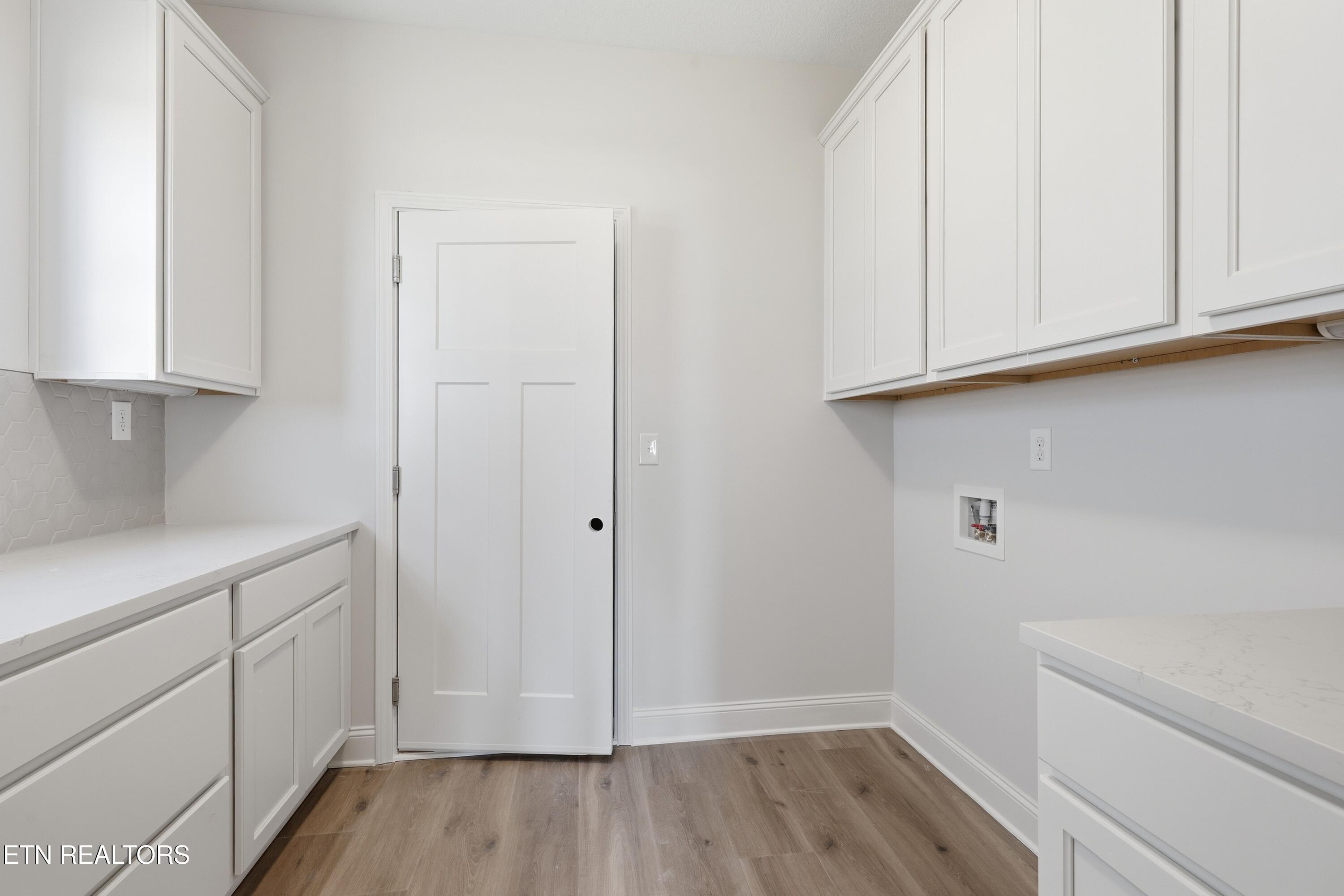 1885 Hickory Reserve Road Knoxville, TN 37932 - Photo 9 of 23 Utility Room