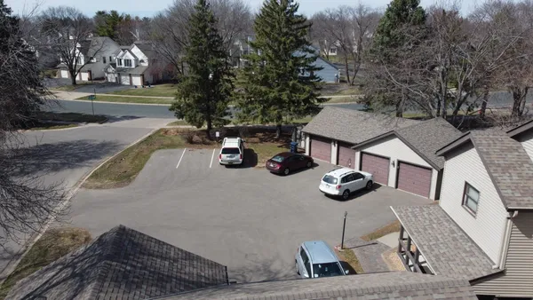 $179,900 | 11039 Oregon Circle, Bloomington, MN 55438