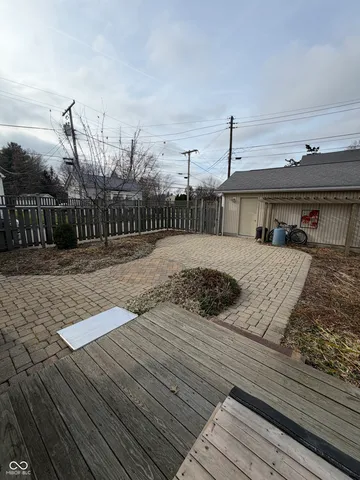 $225,000 | 323 South Walnut Street, Batesville, IN 47006