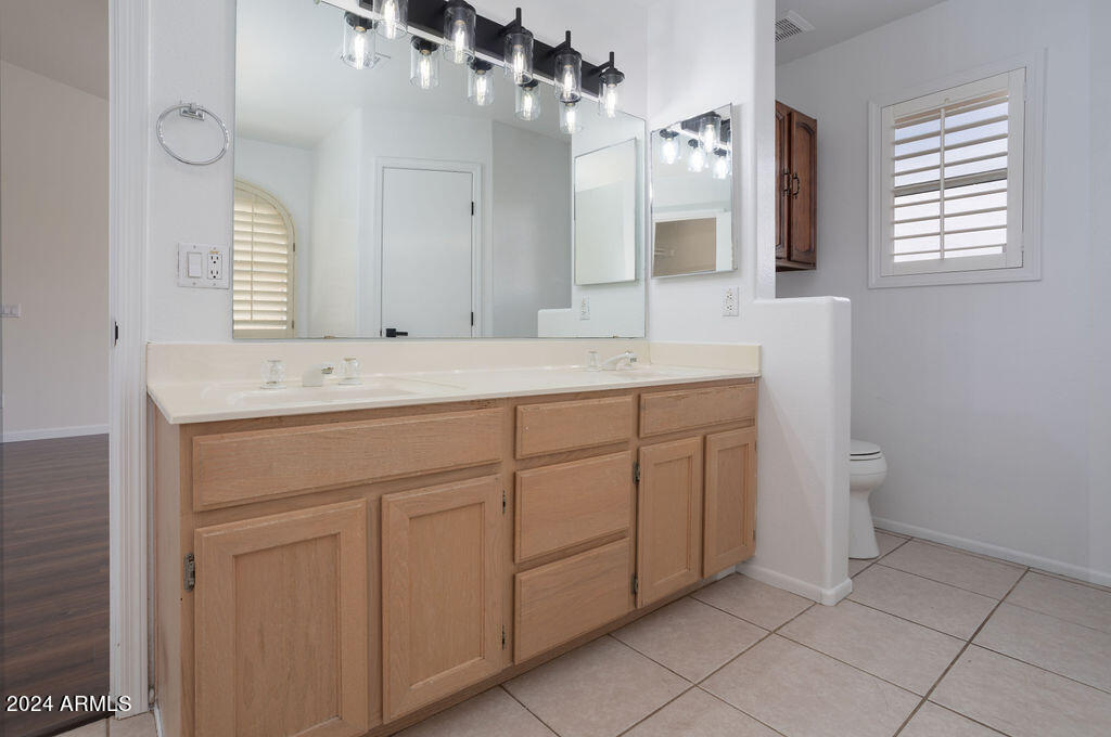 4383 East St John Road Phoenix, AZ 85032 - Photo 8 of 24 3V6A5528-Edit