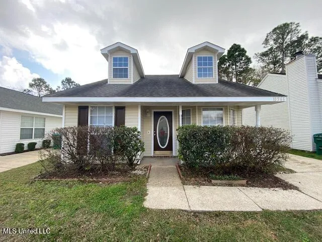 $1,400 | 10566 East Bay Tree Drive, Gulfport, MS 39503