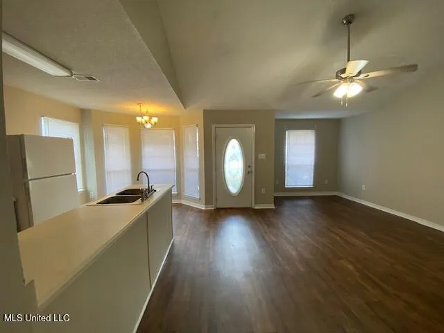 $1,400 | 10566 East Bay Tree Drive, Gulfport, MS 39503