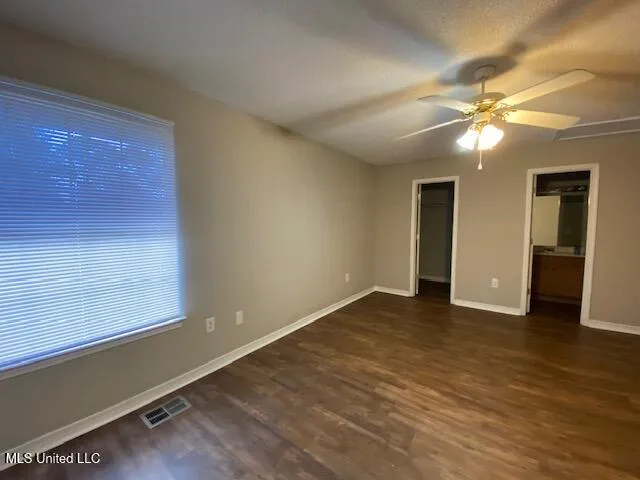 $1,400 | 10566 East Bay Tree Drive, Gulfport, MS 39503