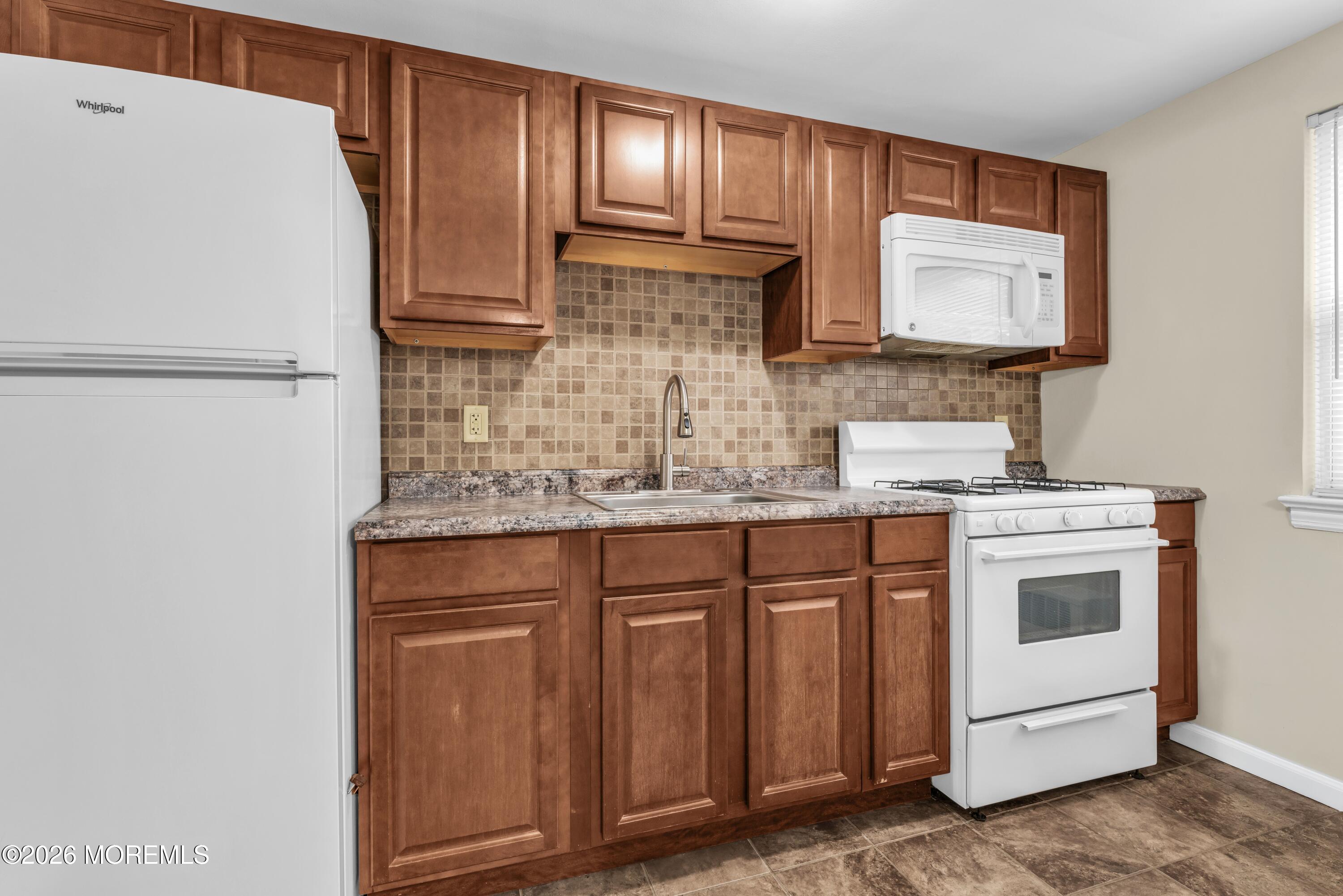 85 Manor Drive Red Bank, NJ 07701 - Photo 12 of 31 Kitchen