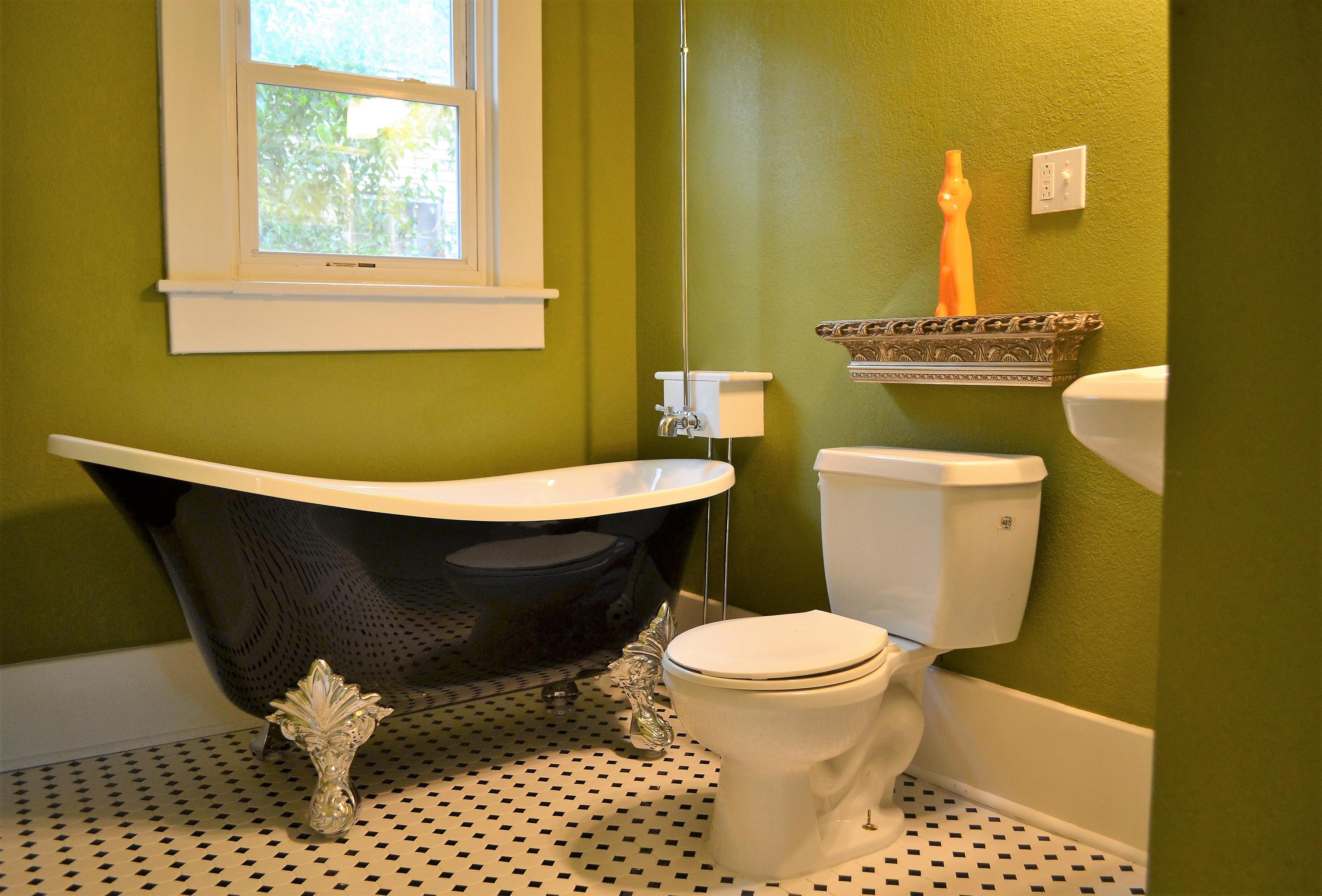 127 North Green Street Wichita, KS 67214 - Photo 12 of 17