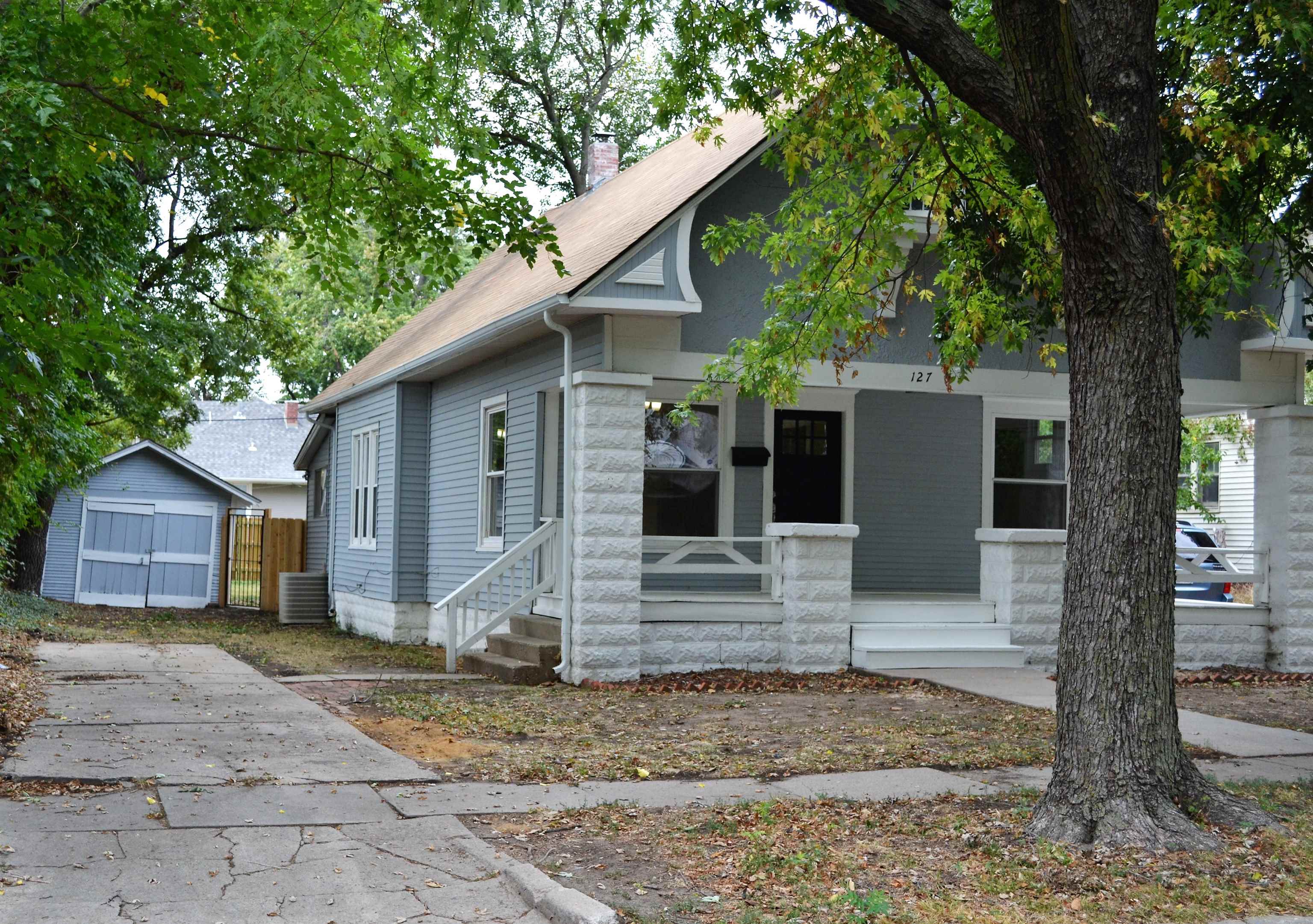127 North Green Street Wichita, KS 67214 - Photo 2 of 17