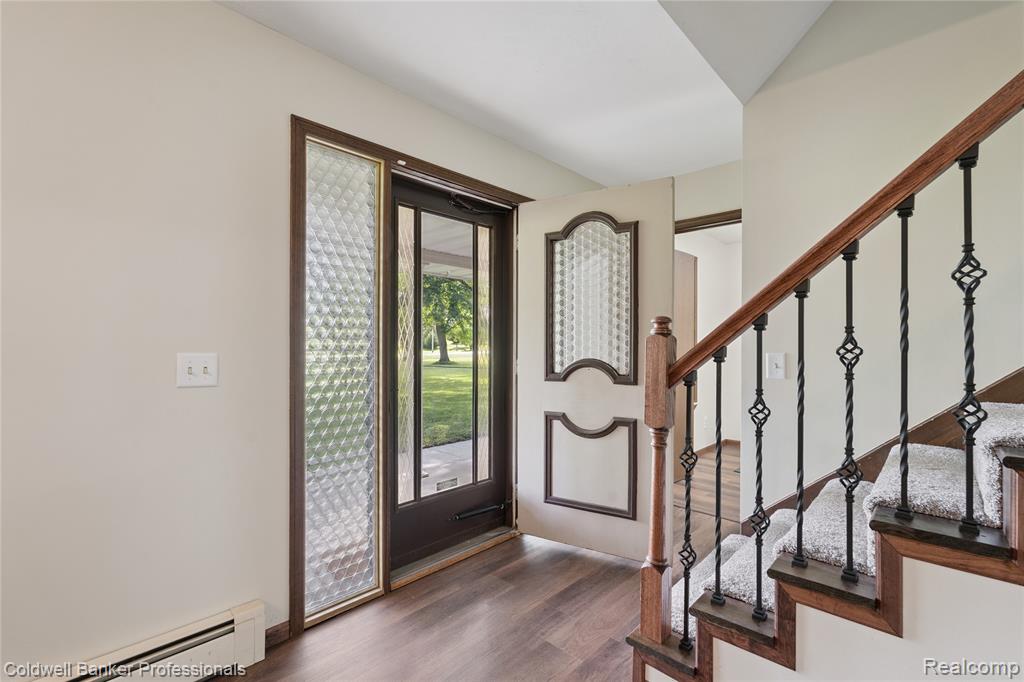 11377 North Lewis Road Clio, MI 48420 - Photo 3 of 57