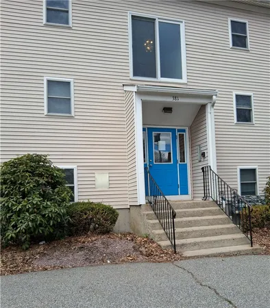 $269,900 | 381 Old River Road, Unit 3, Lincoln, RI 02838