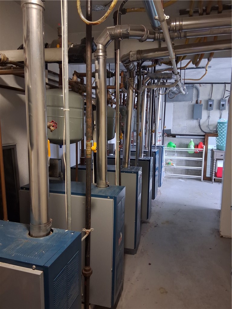 381 Old River Road, Unit 3 Lincoln, RI 02838 - Photo 15 of 15