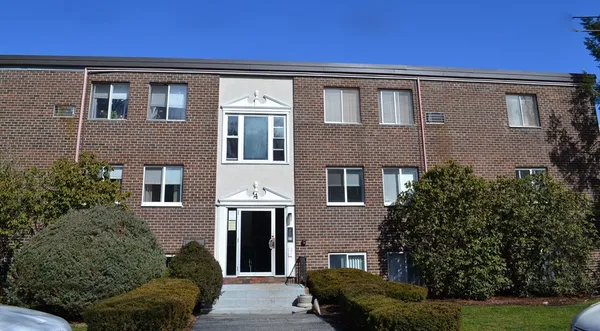 $2,000 | 4 Universal Street, Unit 12, Framingham, MA 01702