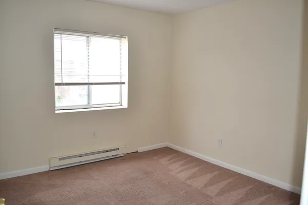 $2,000 | 4 Universal Street, Unit 12, Framingham, MA 01702