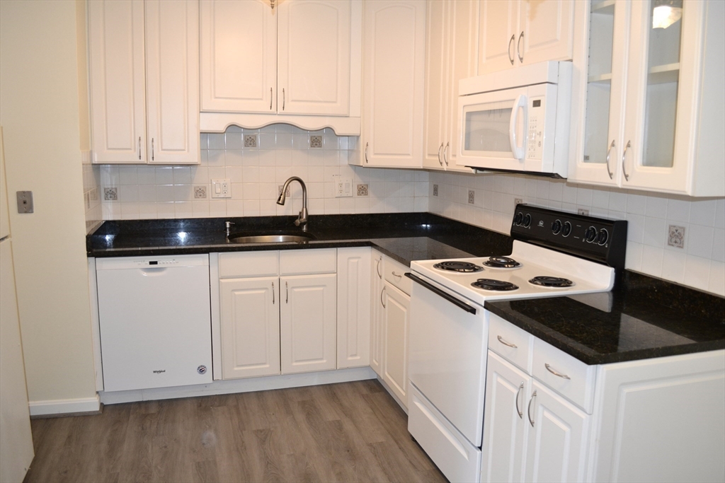 4 Universal Street, Unit 12 Framingham, MA 01702 - Photo 3 of 18