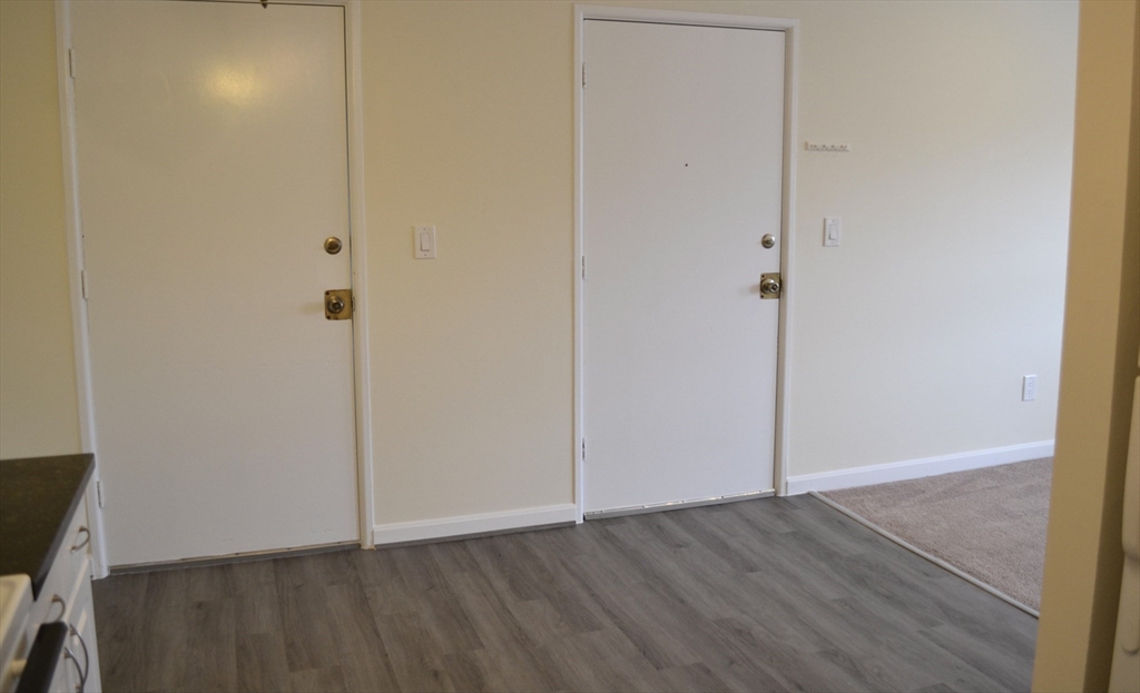 4 Universal Street, Unit 12 Framingham, MA 01702 - Photo 5 of 18